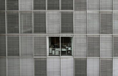 Persianas para incorporadoras: como transformar um detalhe em vantagem competitiva