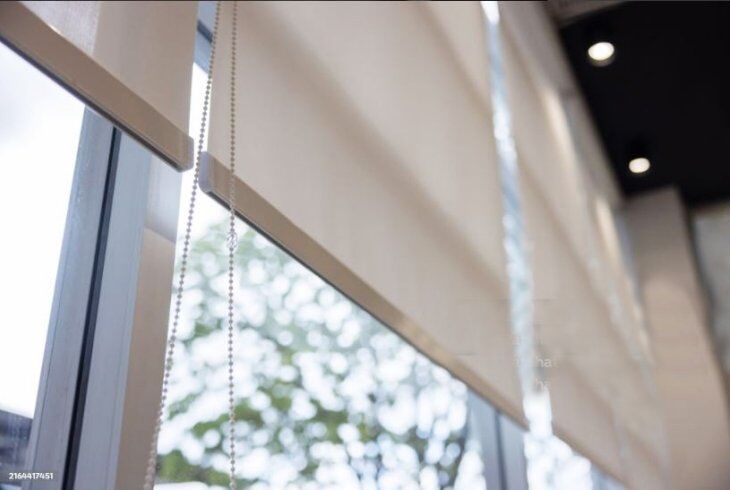 Critérios de escolha e decisão para comprar cortinas e persianas